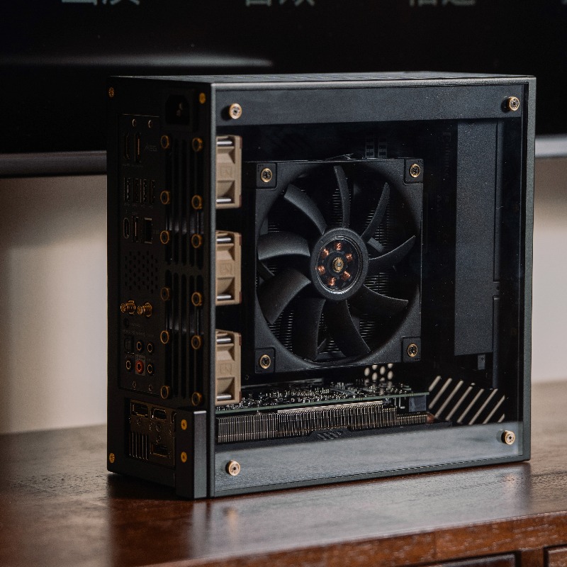LP P6 ITXケース アルミCNCミニPCシャーシ 40 - Sff Mini Itx Cnc Aluminum Chassis のレビューと価格
